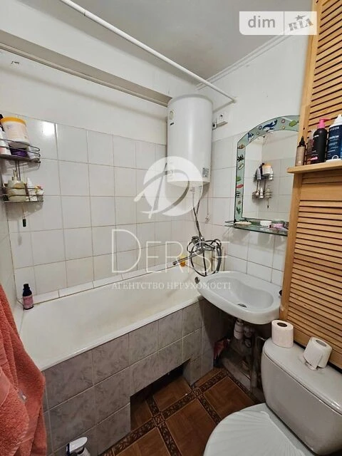 Продаж 1к квартири 34 кв. м на вул. Левка Лук'яненка 1 • ID