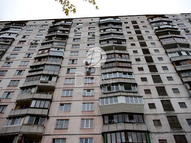 Продаж 1к квартири 35 кв. м на просп. Оболонський 14А • ID 3