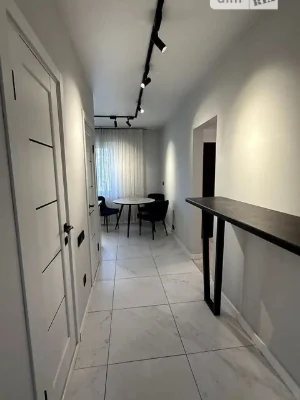 Продаж 3к квартири 76 кв. м на вул. Ревуцького 13 • ID 34832