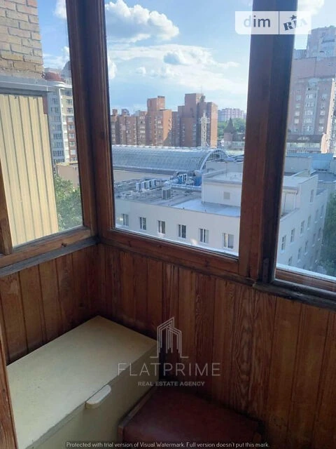 Продаж 2к квартири 42 кв. м на вул. Велика Васильківська 118