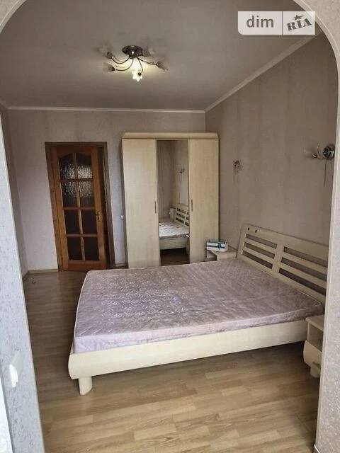 Продаж 2к квартири 54 кв. м на вул. Здолбунівська 11Б • ID 3