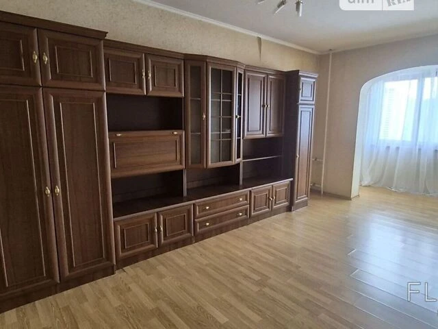 Продаж 2к квартири 54 кв. м на вул. Здолбунівська 11Б • ID 3