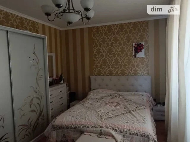 Продаж 2к квартири 65 кв. м на вул. Вишняківська 19/19 • ID
