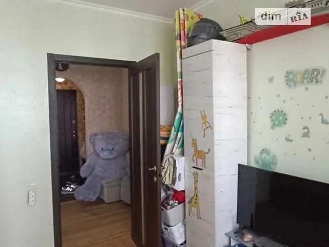 Продаж 2к квартири 65 кв. м на вул. Вишняківська 19/19 • ID