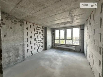 Продаж 3к квартири 106 кв. м на вул. Михайла Максимовича 32В