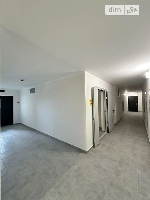 Продаж 3к квартири 106 кв. м на вул. Михайла Максимовича 32В