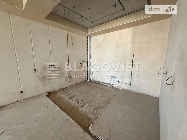 Продаж 4к квартири 136 кв. м на вул. Патріарха Мстислава Скр