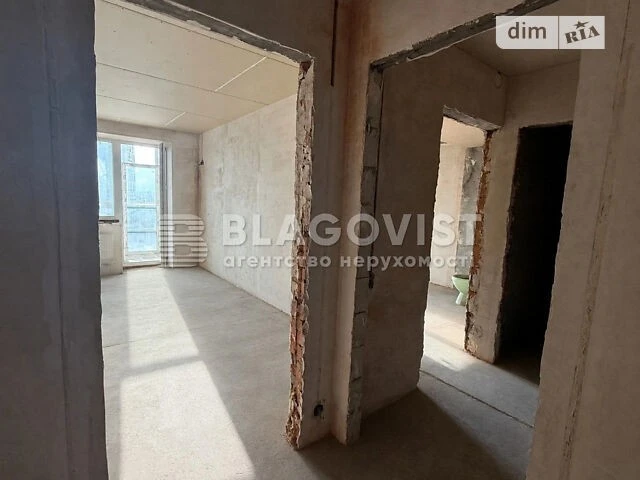 Продаж 4к квартири 136 кв. м на вул. Патріарха Мстислава Скр