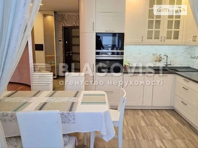 Продаж 4к квартири 144.4 кв. м на вул. Пономарьова (Коцюбинс