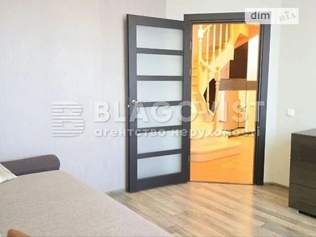 Продаж 4к квартири 144.4 кв. м на вул. Пономарьова (Коцюбинс