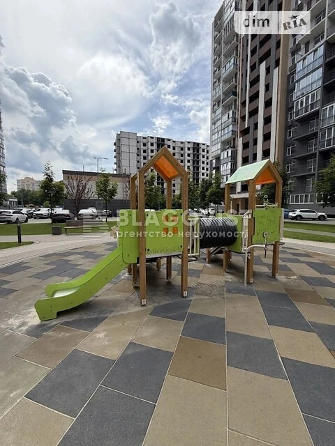 Продаж 1к квартири 40.5 кв. м на вул. Академіка Заболотного