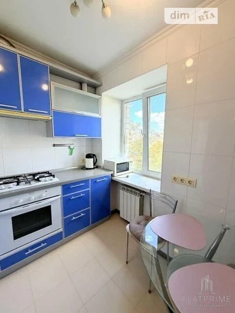Продаж 2к квартири 43 кв. м на вул. Деревлянська 21 • ID 348