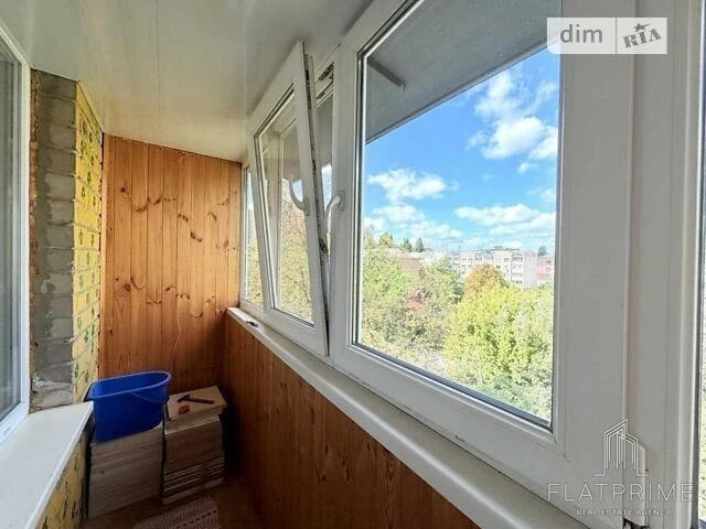 Продаж 2к квартири 43 кв. м на вул. Деревлянська 21 • ID 348