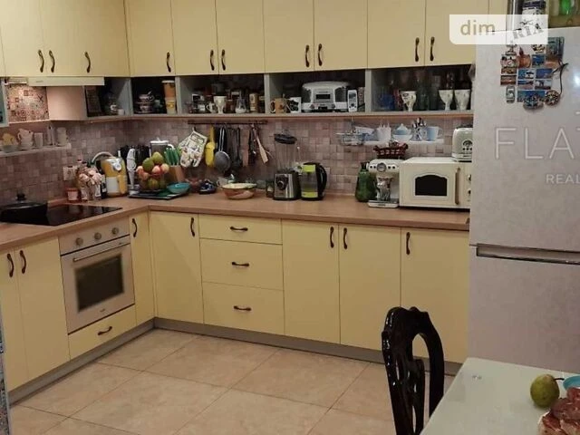 Продаж 2к квартири 60 кв. м на бул. Ярослава Гашека 22 • ID