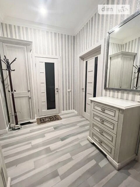 Продаж 1к квартири 48 кв. м на вул. Дмитра Луценка 12А • ID