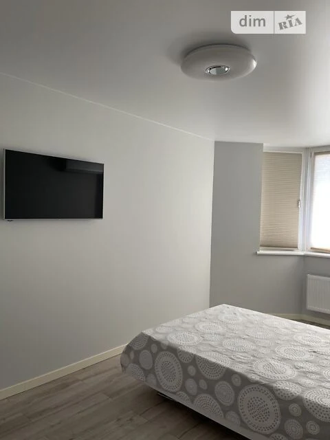 Продаж 1к квартири 38 кв. м на вул. Юлії Здановської 34Б • I
