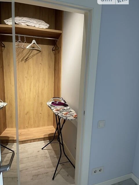 Продаж 1к квартири 38 кв. м на вул. Юлії Здановської 34Б • I