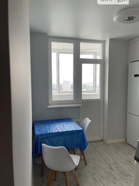 Продаж 1к квартири 38 кв. м на вул. Юлії Здановської 34Б • I