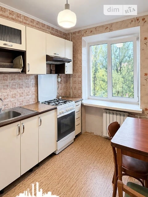 Продаж 3к квартири 68 кв. м на шосе Харківське 21/6 • ID 348