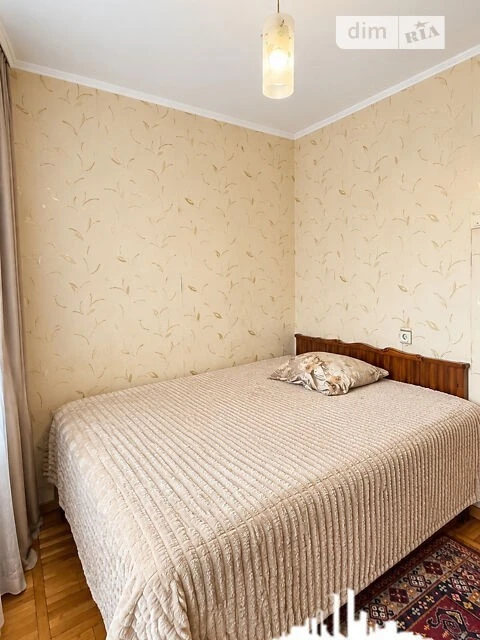 Продаж 3к квартири 68 кв. м на шосе Харківське 21/6 • ID 348