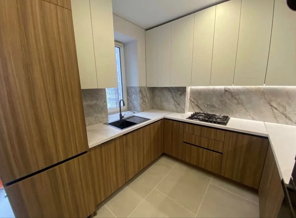 Без комісіі для Покупця! 2-кімнатної квартири з функцією три