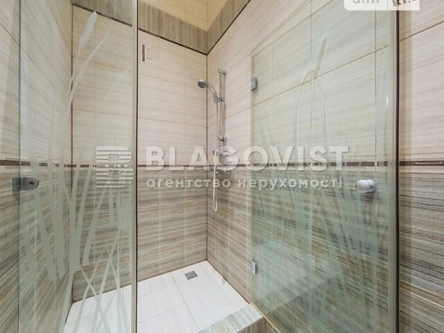 Продаж 3к квартири 100 кв. м на вул. Тарасівська 30 • ID 348