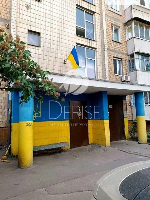 Продаж 1к квартири 30 кв. м на вул. Північна 50 • ID 3483189