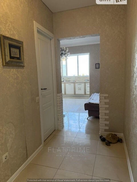 Продаж 2к квартири 66 кв. м на вул. Михайла Максимовича 7А •
