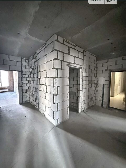 Продаж 2к квартири 85 кв. м на вул. Василя Тютюнника 28А • I