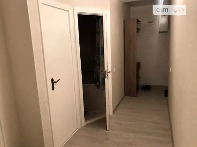 Продаж 2к квартири 48 кв. м на бул. Миколи Міхновського 28А