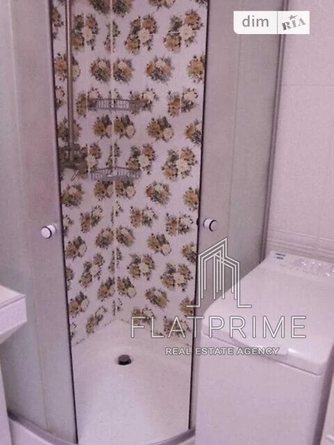 Продаж 1к квартири 29.3 кв. м на просп. Берестейський 12 • I