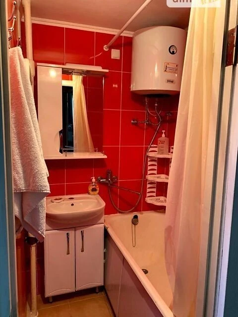 Продаж 1к квартири 29 кв. м на просп. Оболонський 43 • ID 34