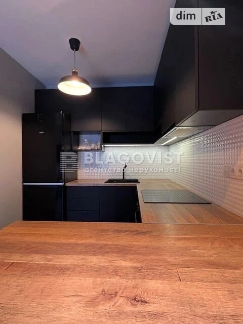 Продаж 1к квартири 41.7 кв. м на бул. Тадея Рильського 1 • I