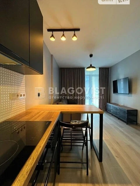 Продаж 1к квартири 41.7 кв. м на бул. Тадея Рильського 1 • I