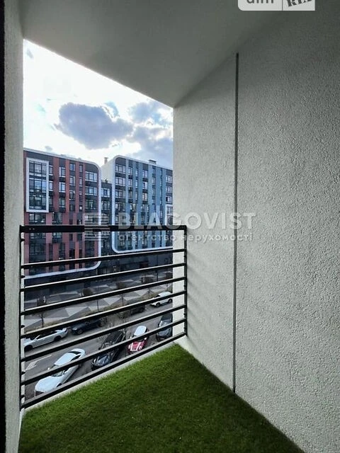 Продаж 1к квартири 41.7 кв. м на бул. Тадея Рильського 1 • I