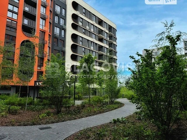 Продаж 1к квартири 41.7 кв. м на бул. Тадея Рильського 1 • I