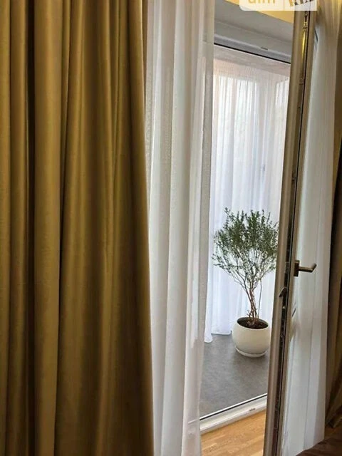Продаж 3к квартири 70 кв. м на вул. Автозаводська 89А • ID 3