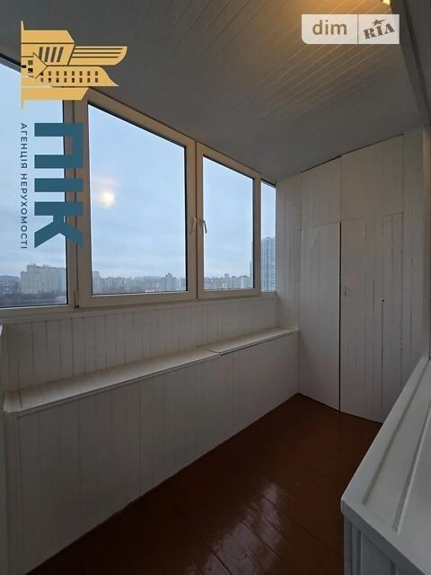 Продаж 3к квартири 105 кв. м на просп. Миколи Бажана 36 • ID