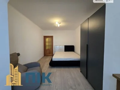 Продаж 3к квартири 105 кв. м на просп. Миколи Бажана 36 • ID
