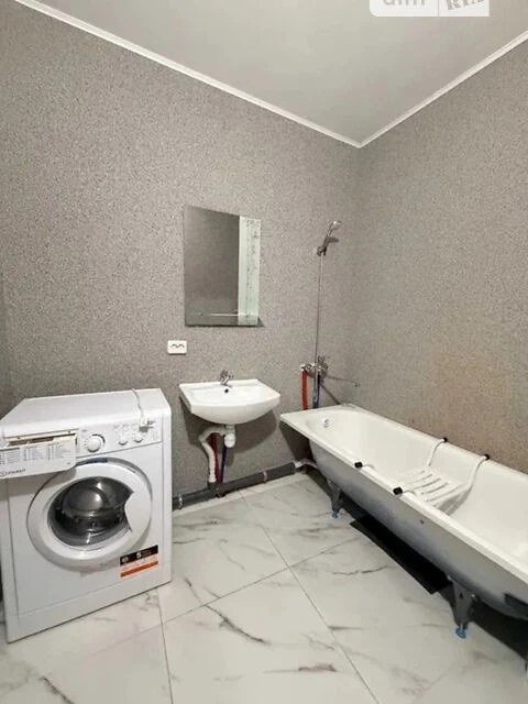 Продаж 2к квартири 78 кв. м на вул. Ревуцького 54 • ID 34831