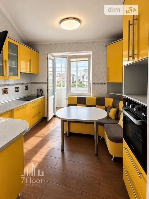 Продаж 2к квартири 56 кв. м на вул. Оноре де Бальзака 86 • I