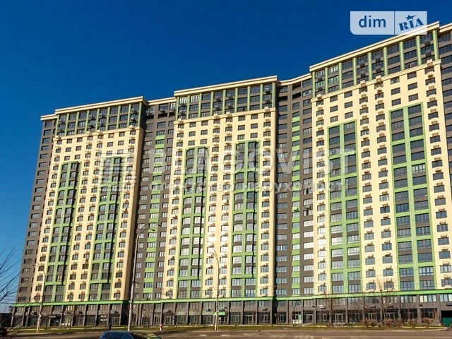 Продаж 1к квартири 52.6 кв. м на вул. Михайла Максимовича 32