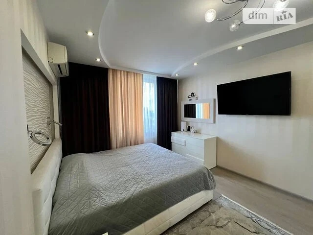 Продаж 2к квартири 85 кв. м на пров. Коломийський 17/31А • I