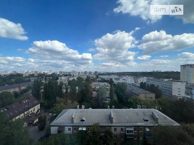Продаж 2к квартири 85 кв. м на пров. Коломийський 17/31А • I