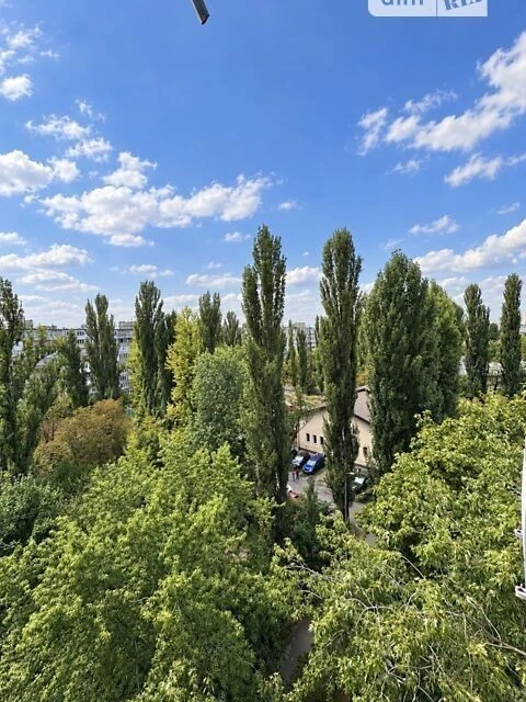 Продаж 2к квартири 47 кв. м на бул. Русанівський 9 • ID 3483