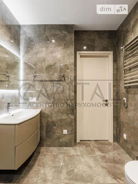 Продаж 2к квартири 78 кв. м на вул. Маккейна Джона 7 • ID 34