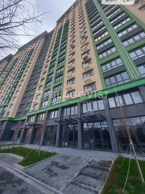 Продаж 2к квартири 49.3 кв. м на вул. Михайла Максимовича 32