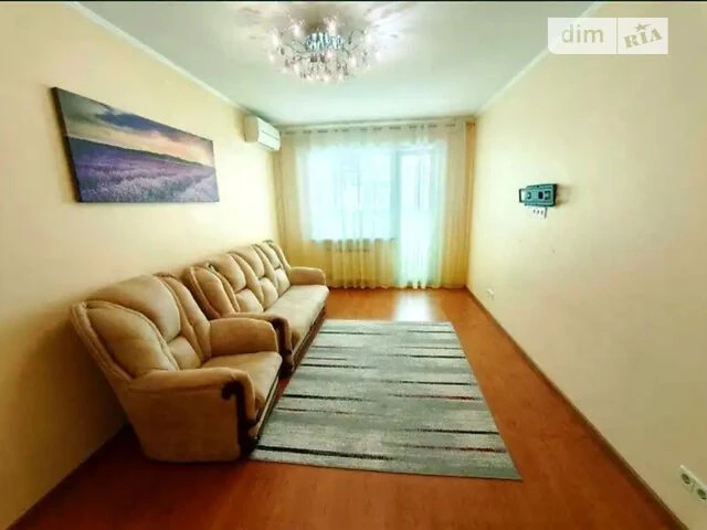 Продаж 3к квартири 73 кв. м на пров. Квітневий 12 • ID 34831