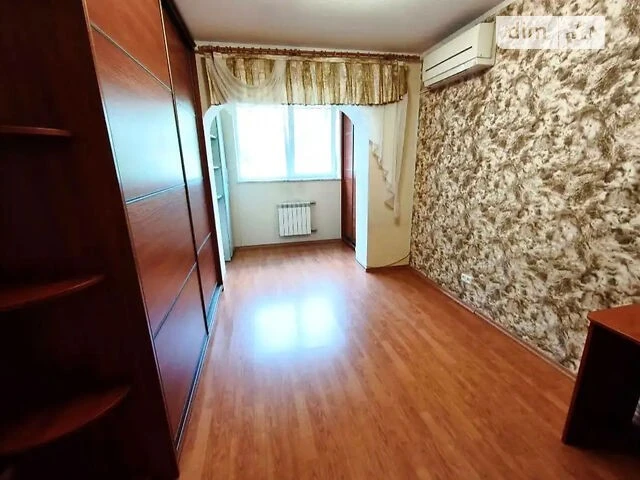 Продаж 3к квартири 73 кв. м на пров. Квітневий 12 • ID 34831