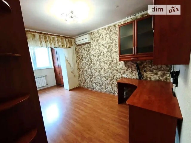 Продаж 3к квартири 73 кв. м на пров. Квітневий 12 • ID 34831